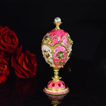 Kutija sitnice jaja Фаберже metala КИФУ lijepa luksuzna pink luksuzna za uređenje doma